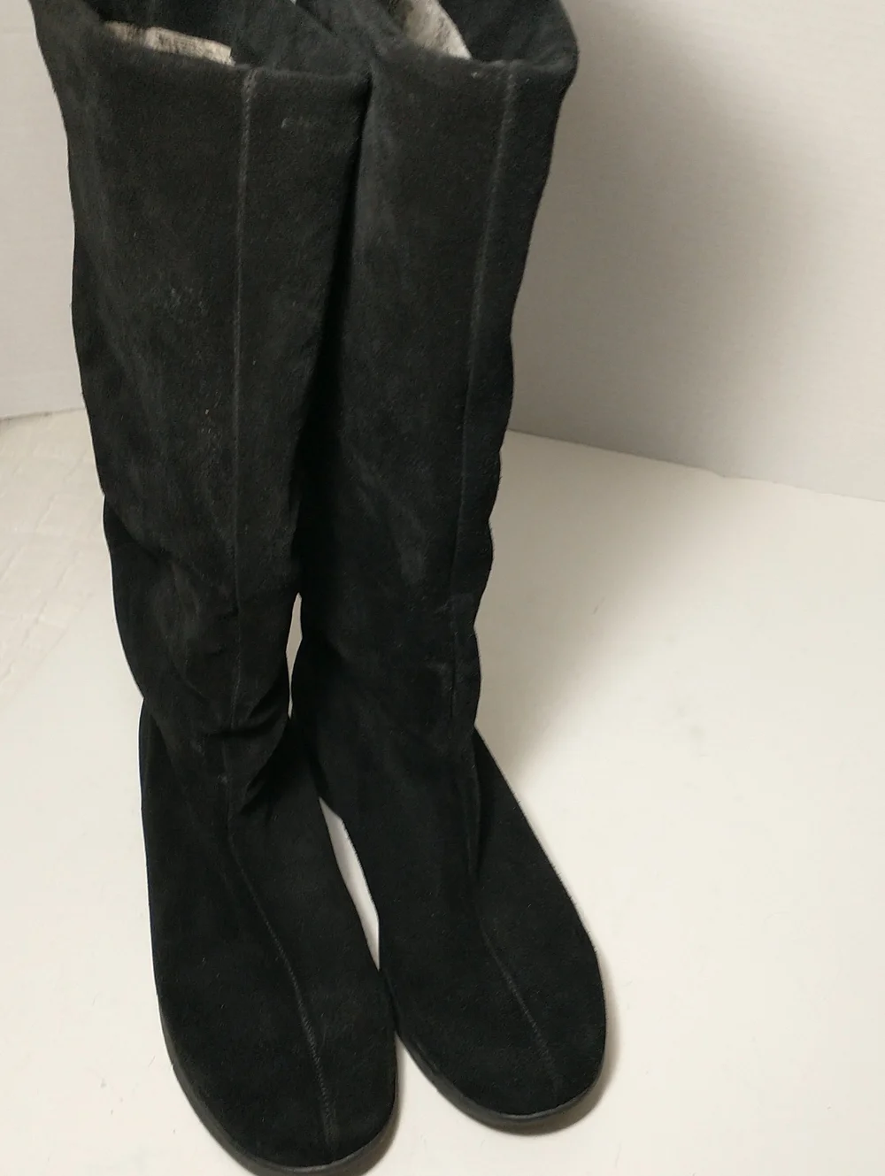 La Canadienne Trevis Black Suede Fur Lined Tall Winter Boots, Size 9, Waterproof